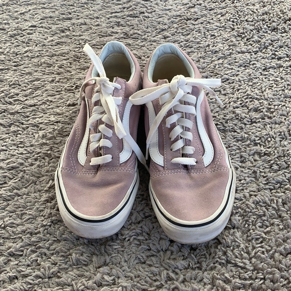 Super cute lilac colored canvas and suede Vans!